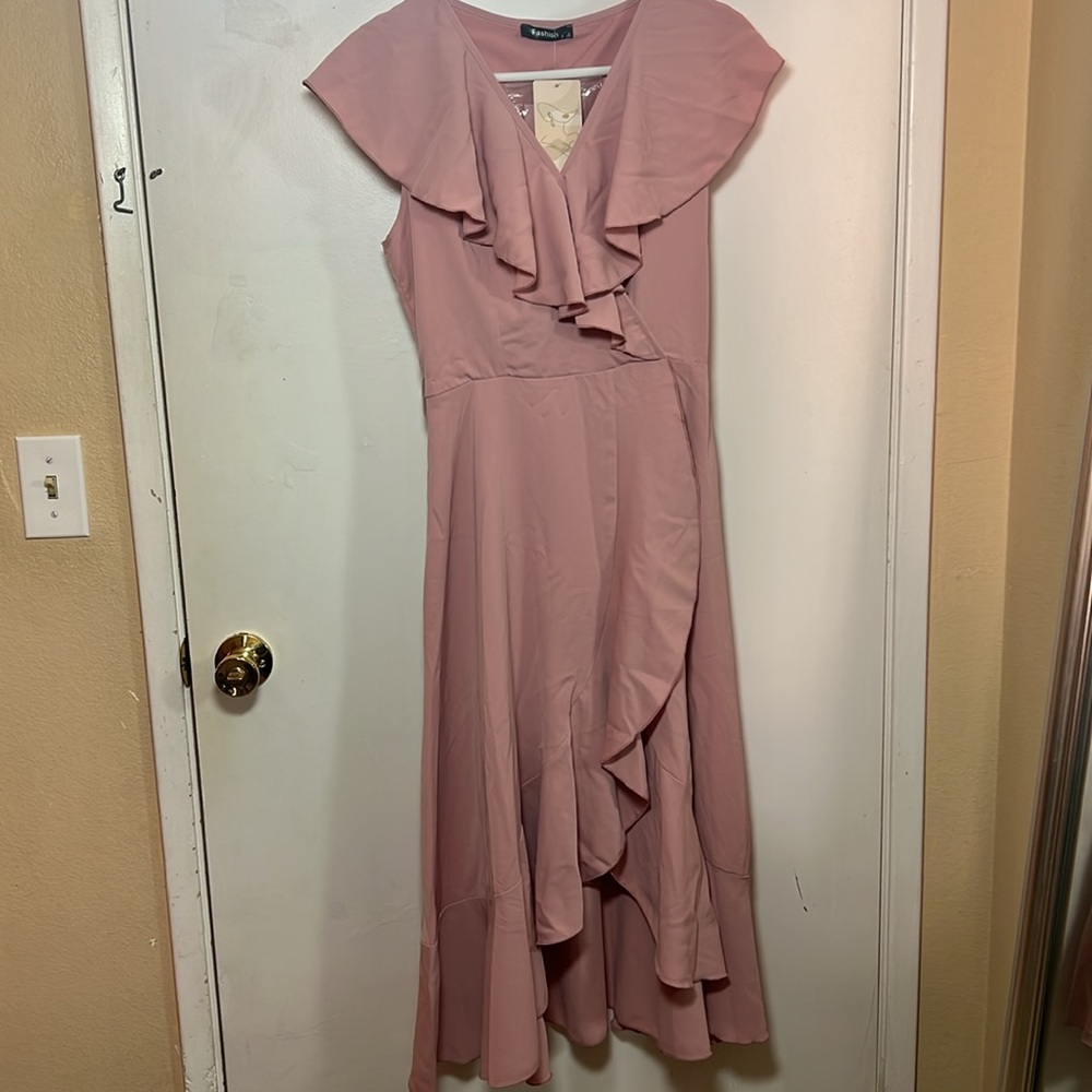 Pink Ruffle Dress - Picture 2 of 3